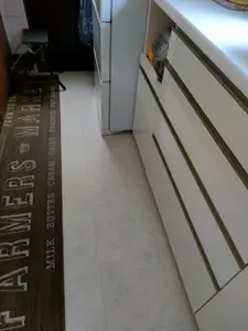 キッチンの床