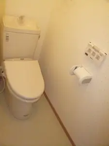 内装も含めたトイレリフォーム☆