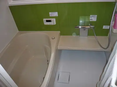 お掃除の楽な浴室に♪♪