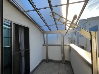バルコニー有効活用のための屋根取付リフォーム