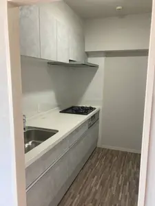 シンクとコンロの位置が逆に？