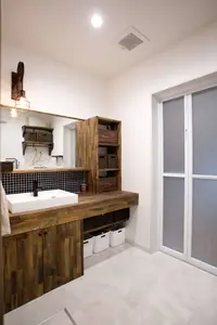 『工場を住まいへブルックリンスタイルの家』