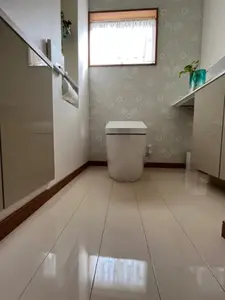トイレのリフォーム　スッキリとした空間へ