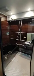 スタイリッシュな浴室