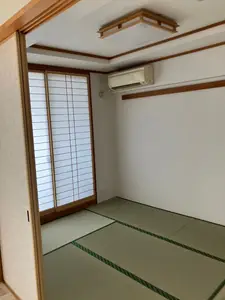 シックな色合いに統一水回りリフォーム