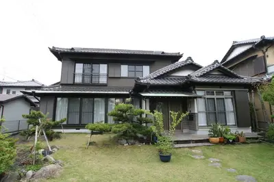 和風住宅を和モダンへ塗装替え