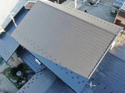 【総面積400㎡】屋根葺き替えリフォーム