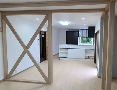 見せる筋交いで間取り変更