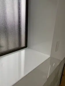 明るく掃除しやすいキッチン