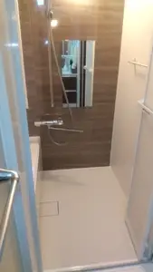 〜暖かみのあるバスルーム〜