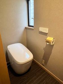 広くて使いやすいトイレにリフォーム