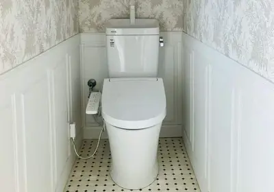 キッチンを対⾯化、それぞれの部屋にテーマを