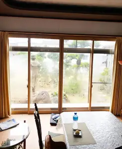 窓リフォーム～リビングの大きな窓に内窓断熱改修