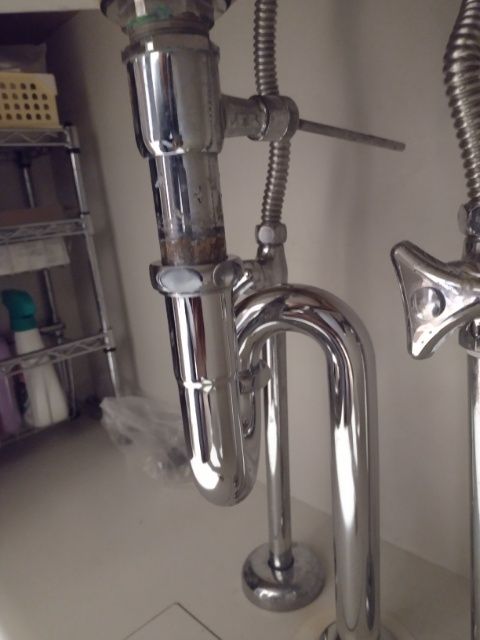 排水トラップ交換工事
