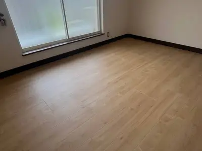 カーペットからペット用フローリングにリフォーム