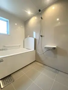 段差解消で広々快適！団地浴室リフォーム