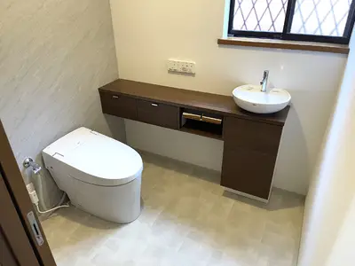 トイレリフォーム サティスS（LIXIL）