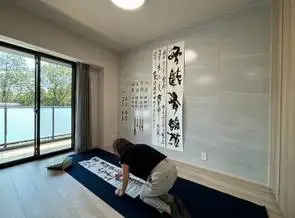 選ばれたのは「エマウォール」でした。