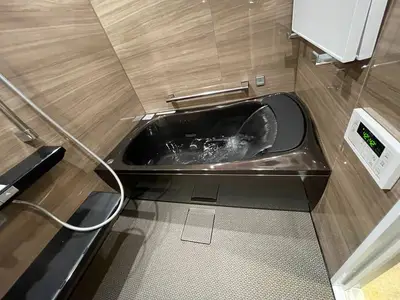 子育てが落ち着き機能性のある浴室に