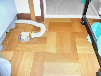 高齢のご家族にやさしい。脱衣所床の段差解消リフォーム。