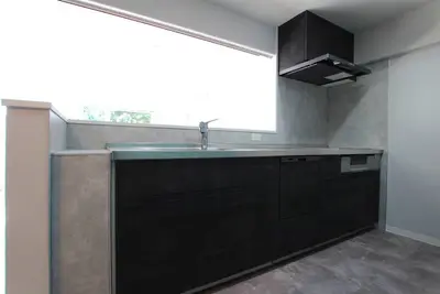 たくさん光の入る広々リビングへリノベーション