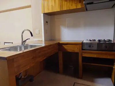 木目を生かした造作キッチン