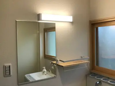 支えてくれた妻へ