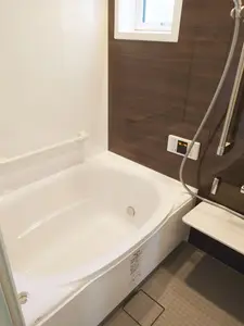 シニア世代の落ち着きのある贅沢な空間