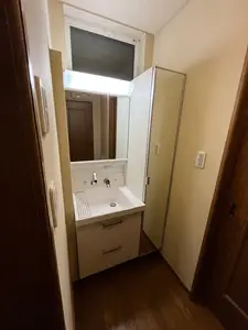 洗面化粧台交換工事で綺麗に様変わり♪