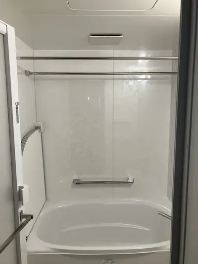 シンプルで安らぎのお風呂