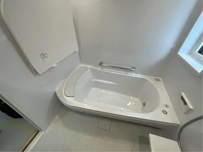 ファーストクラス浴槽で 最上級にくつろげるバスタイムを