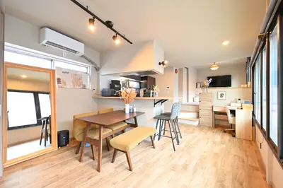 コンパクトな動線と遊び心ある間取りノベ