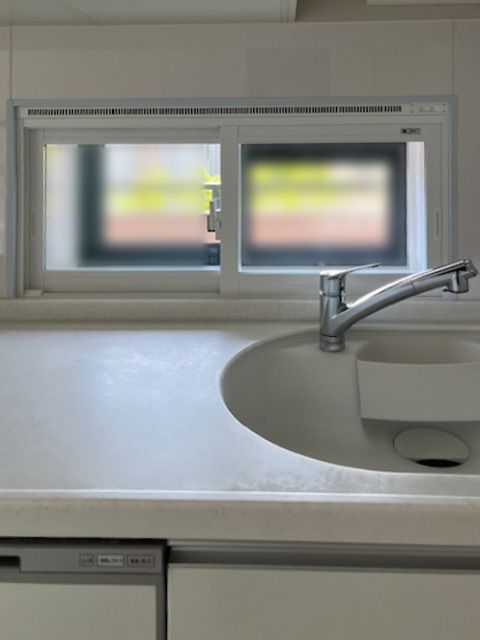 リビング６M超えの窓に内窓をつけました