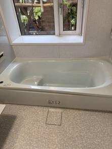 ゆったり暖かい快適なユニットバスへ