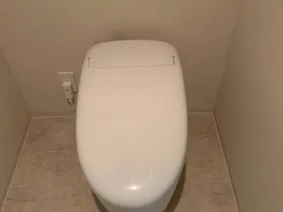 トイレ交換+内装工事