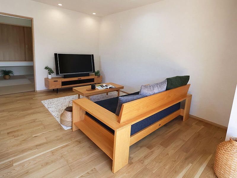 「みんなの空間」と「自分の空間」がある平屋の暮らし