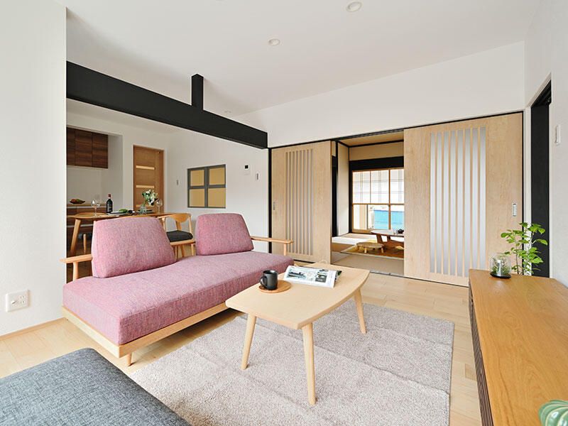 厚鴨居が魅せる、和モダンな暮らし