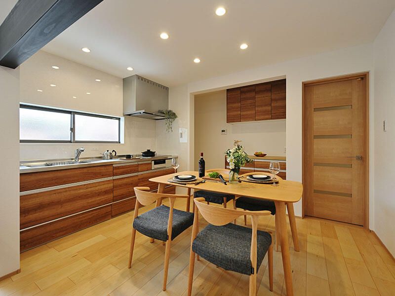 厚鴨居が魅せる、和モダンな暮らし