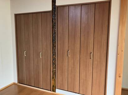 畳貼りの和室がフローリング貼り洋室へ生まれ変わりました