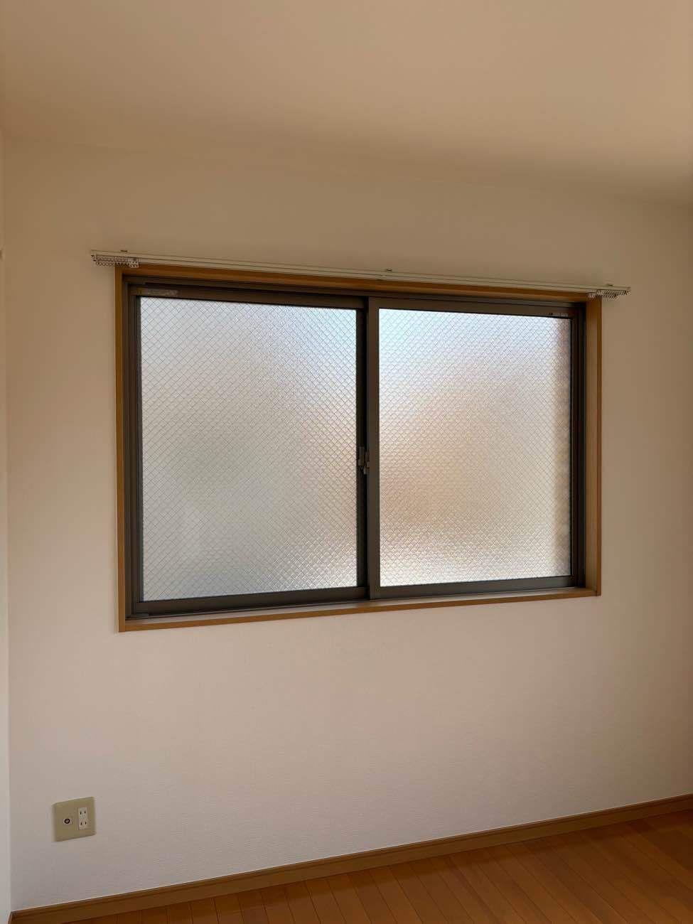 原状回復及び内窓（二重窓）設置工事