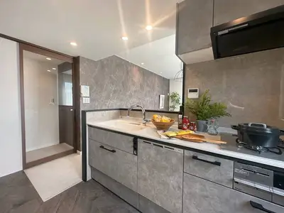 「配色美×機能美」上品で洗練された暮らし