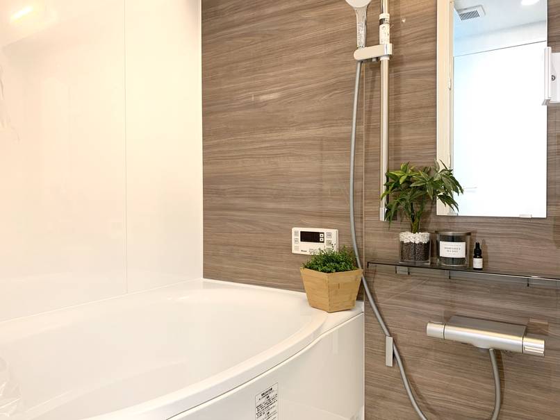 造作ニッチで空間にアクセントを