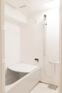 ステンレスキッチンと躯体