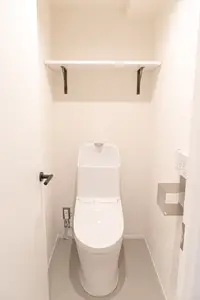 ステンレスキッチンと躯体