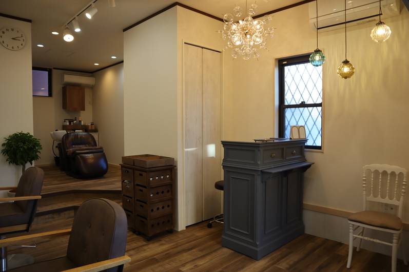 限られた空間で理想を実現～美容室～