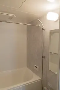 キッチンと海をイメージしたマンションリノベーション