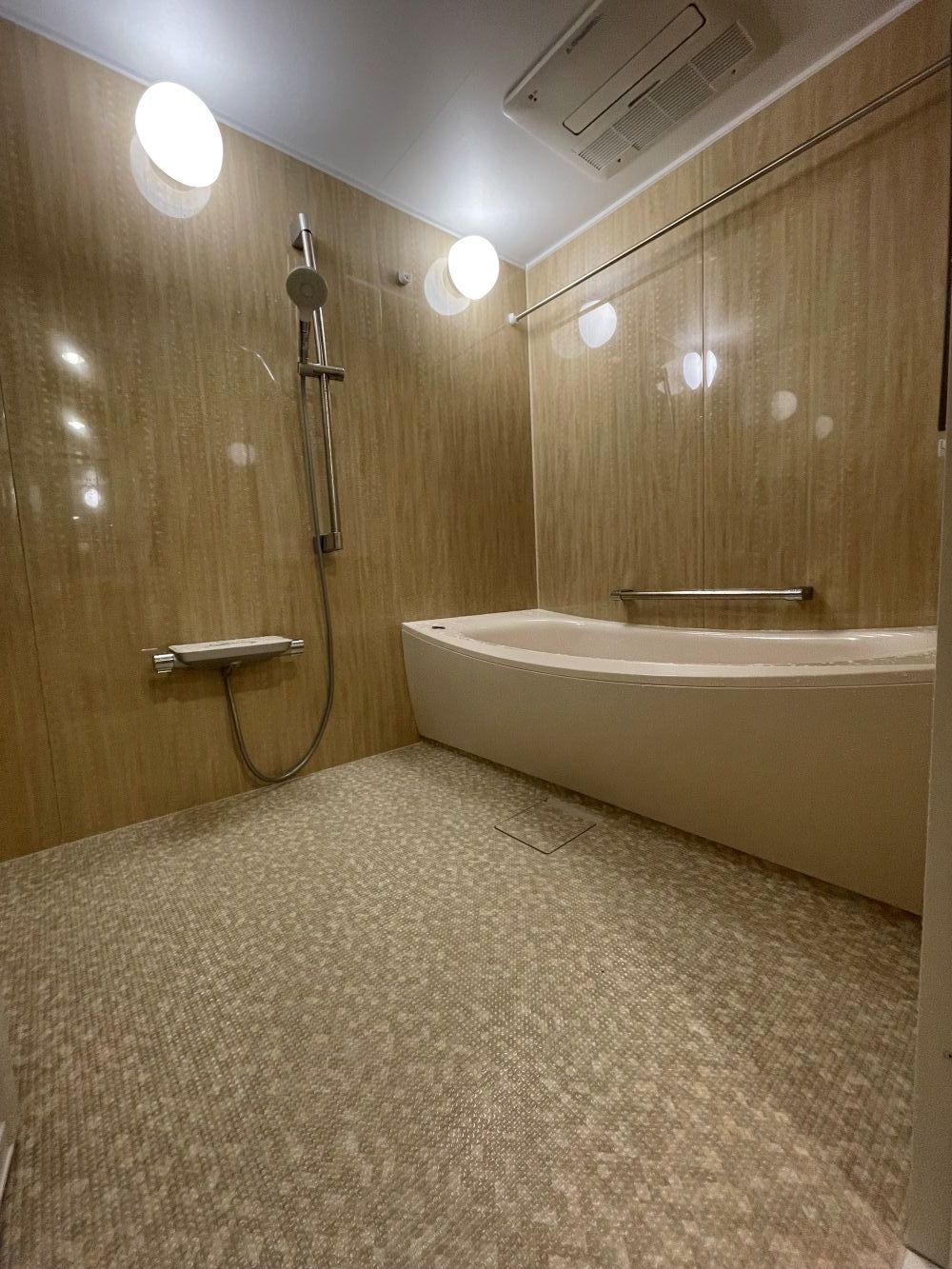 広いお風呂の掃除を楽に！ユニットバス・トイレリフォーム