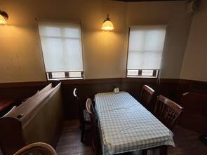 店舗だった内装を、洋室と収納へ