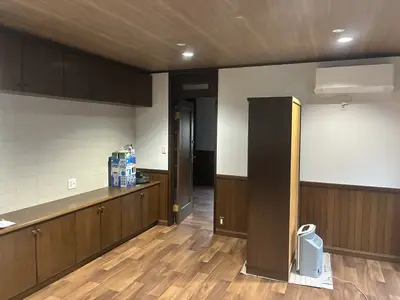 古くなった壁と床、浴室をリフォーム