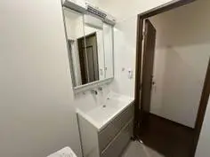 洗面化粧台の交換